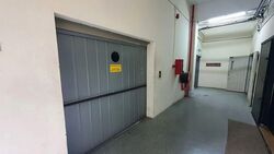 Sin Cheong Building (D20), Factory #585397681
